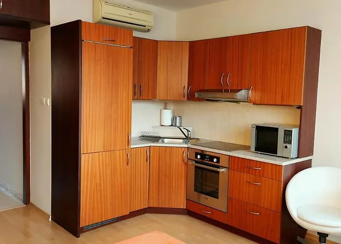 Cozy 1 Bed Floor In The Old Town * Pozsony