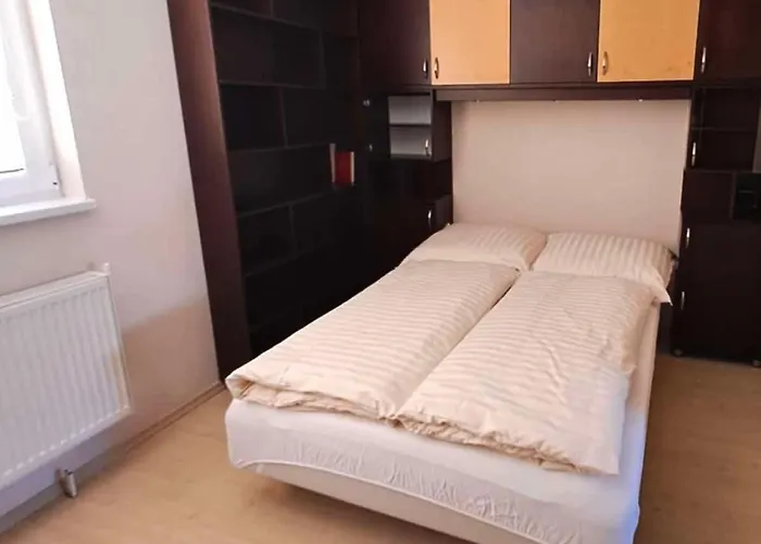 Cozy 1 Bed Floor In The Old Town Apartman Pozsony