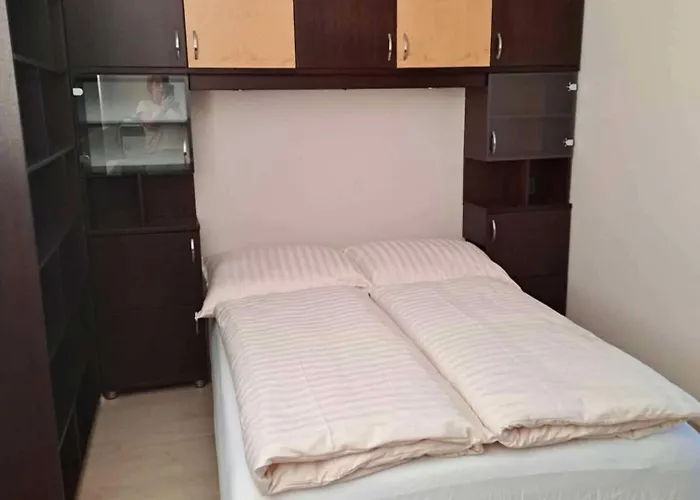 Cozy 1 Bed Floor In The Old Town * Pozsony