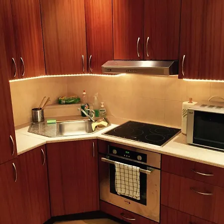 Cozy 1 Bed Floor In The Old Town Apartment *